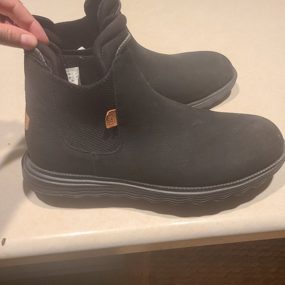 Hey Dude Size 13 Men Black Suede boots